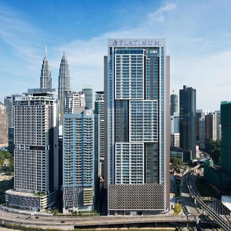 Serviced Suites At Platinum Klcc Kuala Lumpur Luaran gambar