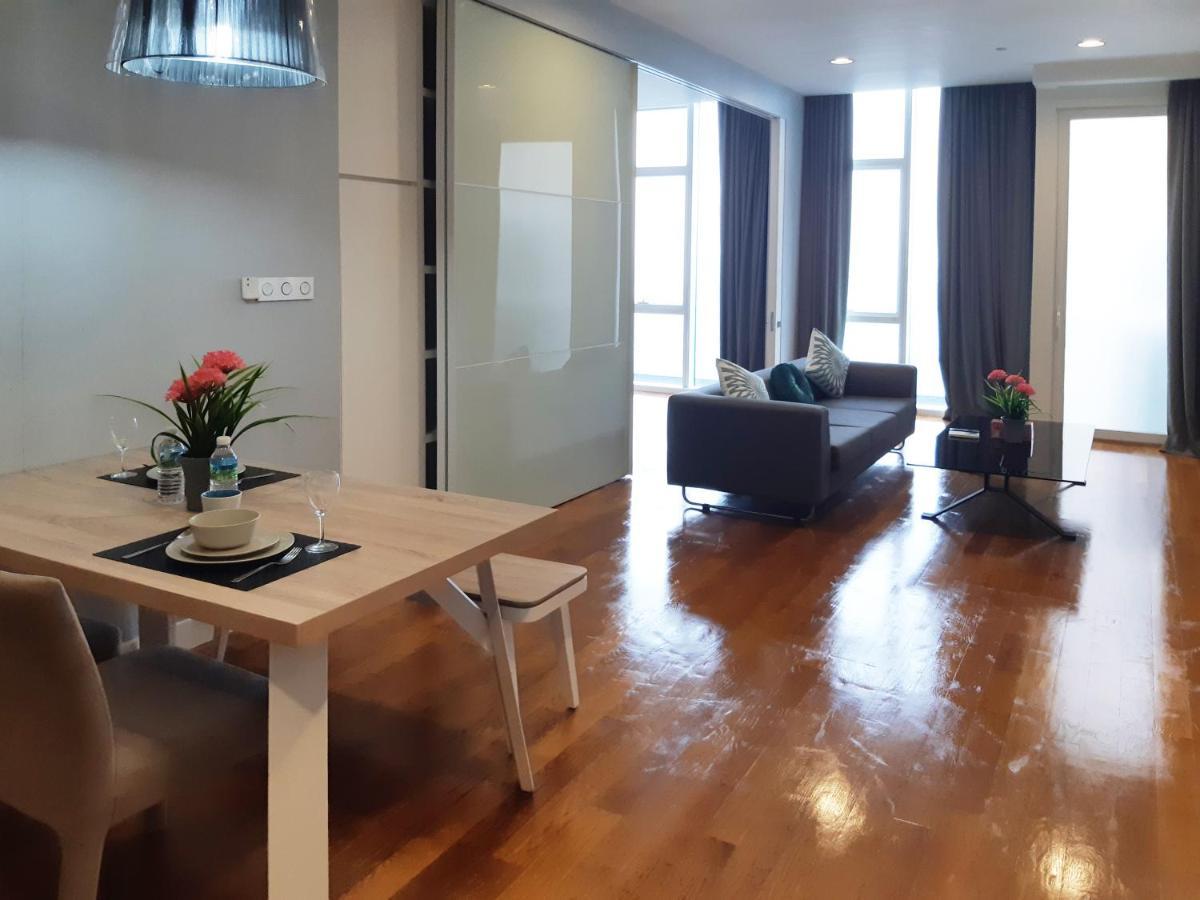 Serviced Suites At Platinum Klcc Kuala Lumpur Luaran gambar