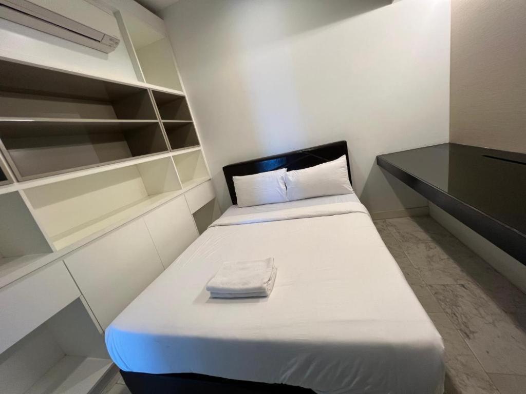 Serviced Suites At Platinum Klcc Kuala Lumpur Luaran gambar