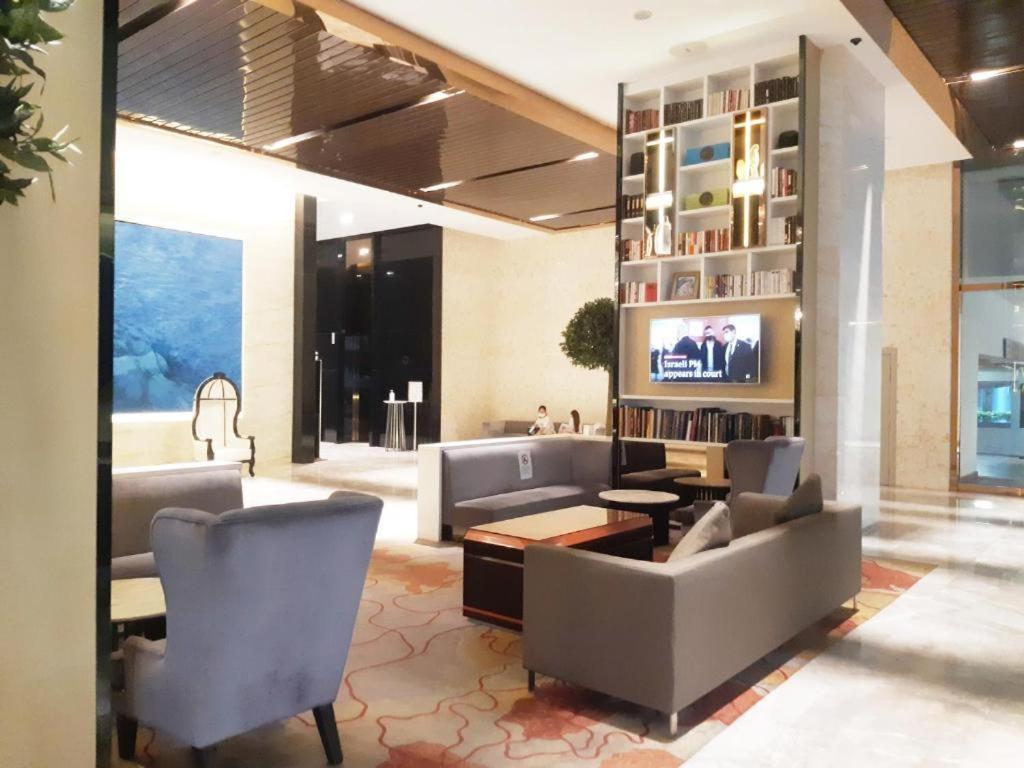 Serviced Suites At Platinum Klcc Kuala Lumpur Luaran gambar
