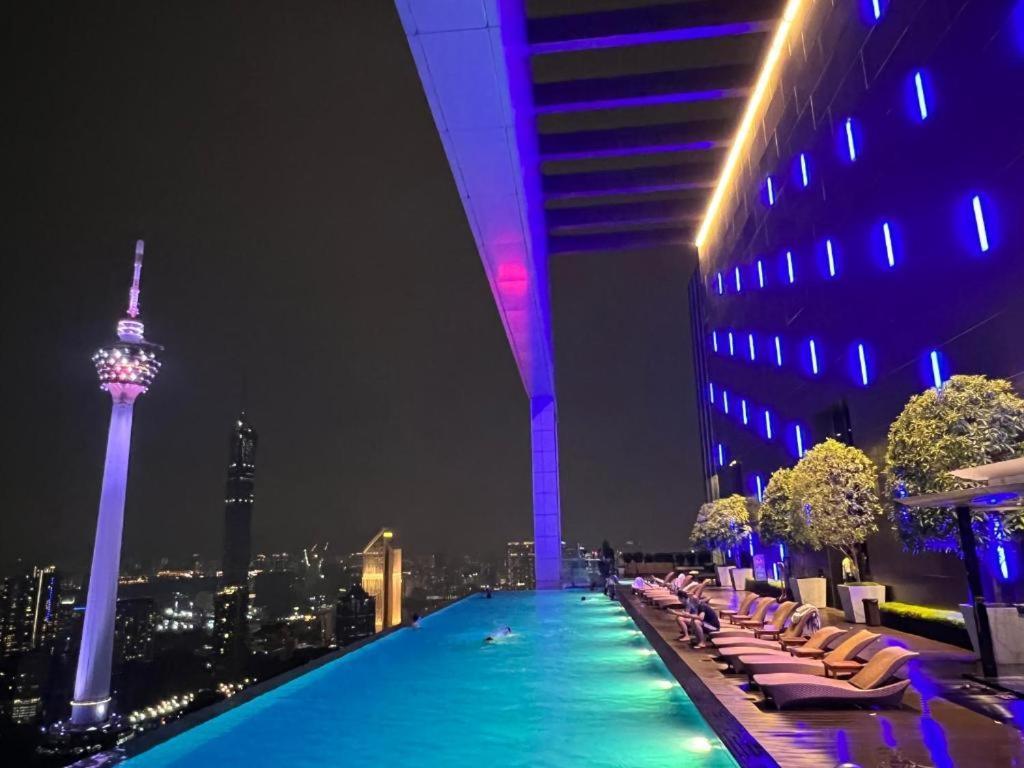 Serviced Suites At Platinum Klcc Kuala Lumpur Luaran gambar